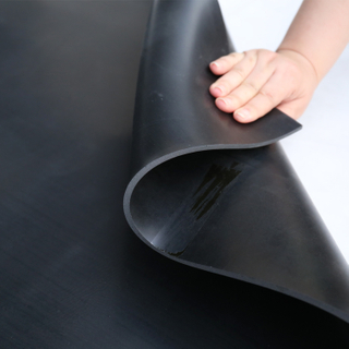 Hoja de goma de silicona negra resistente al calor flexible
